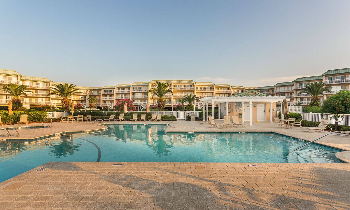 Saint Simons Island House | Breathtaking, Newly Remodeled Top Floor Oceanfront Views - St. Simons Grand condo