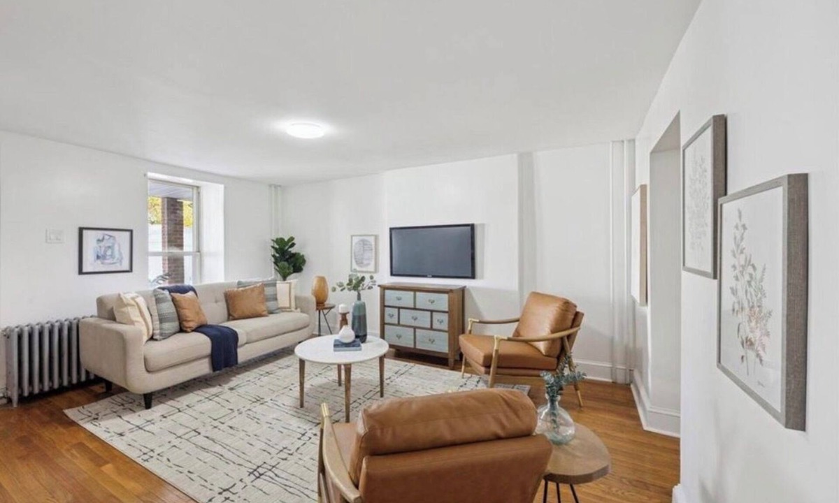 Queens Apartment | Bright & Cozy 3-Bedroom 2nd Floor Apartment Near JFK & Casino