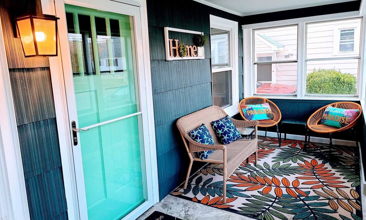 Johnson City House | Bright & Lively Brand new Unit-Near hospitals/Malls