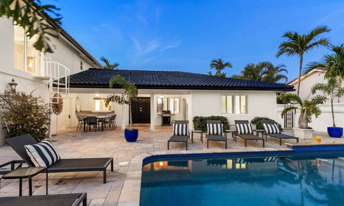 Central Corals House | Casa Lana-Mediterranean-inspired oasis in beautiful Fort Lauderdale