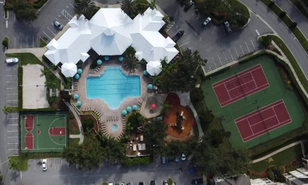 Windsor Palms Condo | CasaComfort near Disney-King Suite bedroom, FREE Amenities, and great location.