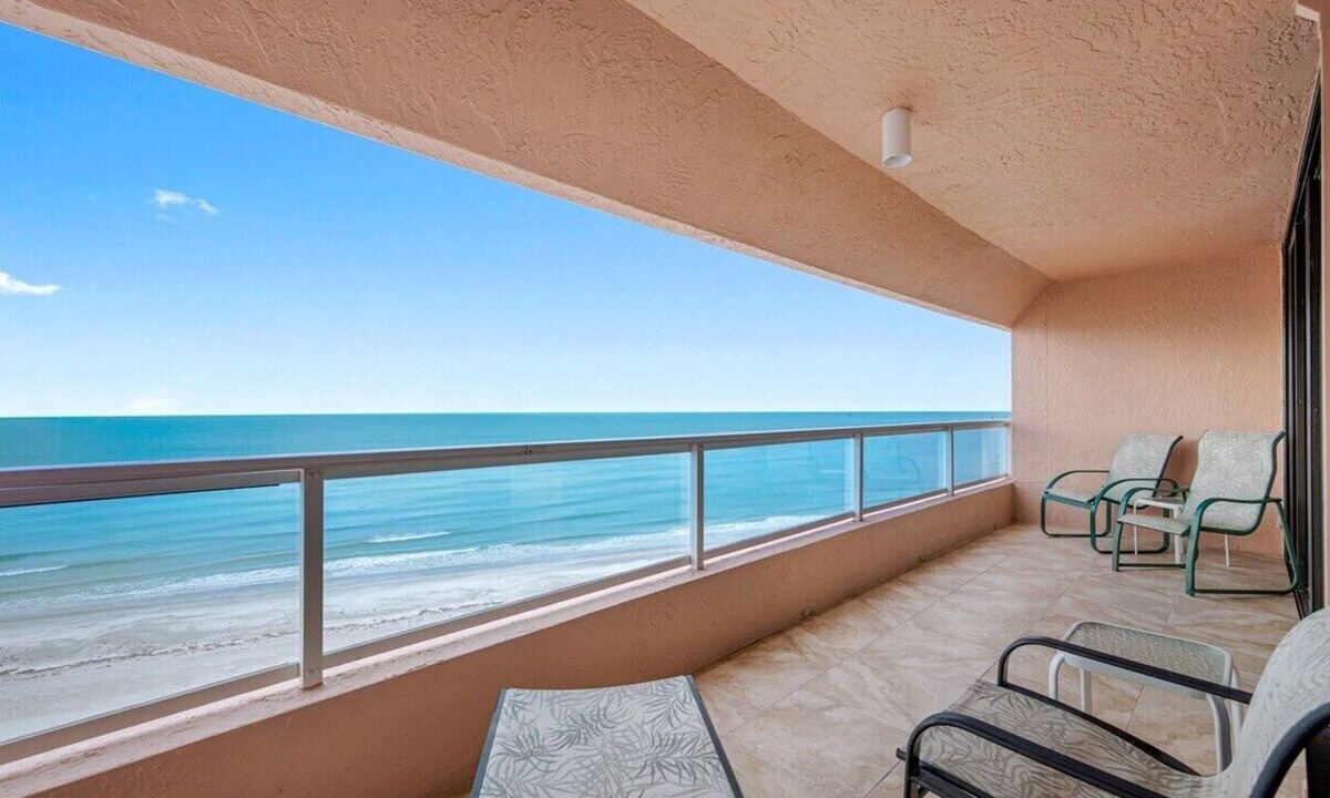Sand Key Condo | 🩱CBC 1-15C – Pool, hot tub, beach front, gym, pickleball!