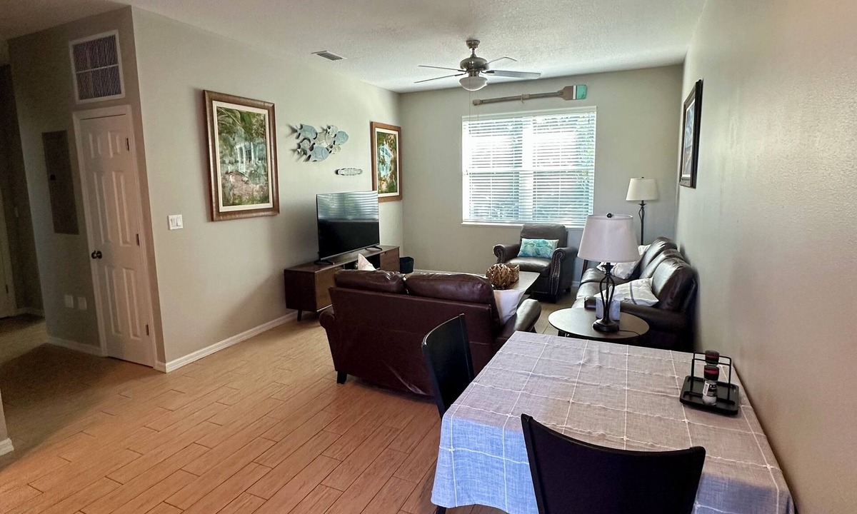 Arlington Park Condo | Central City Condominiums #202 2 BR/2BA