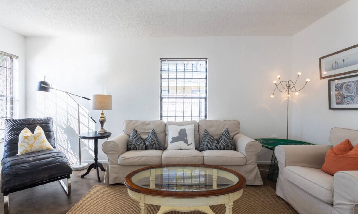 Central Sarasota House | Central Cocoanut, Downtown, SRQ, Lido, Ringling