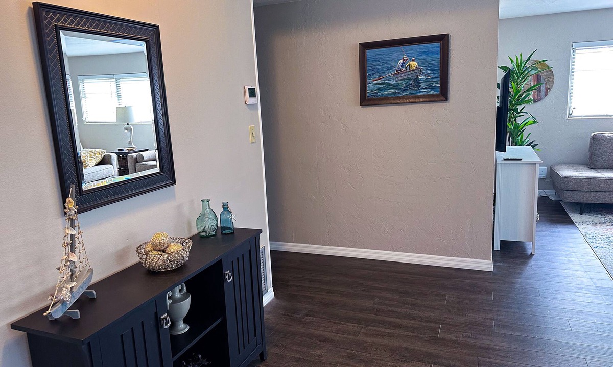 Bellevue Terrace House | Central & Spacious Home - Close to Everything!