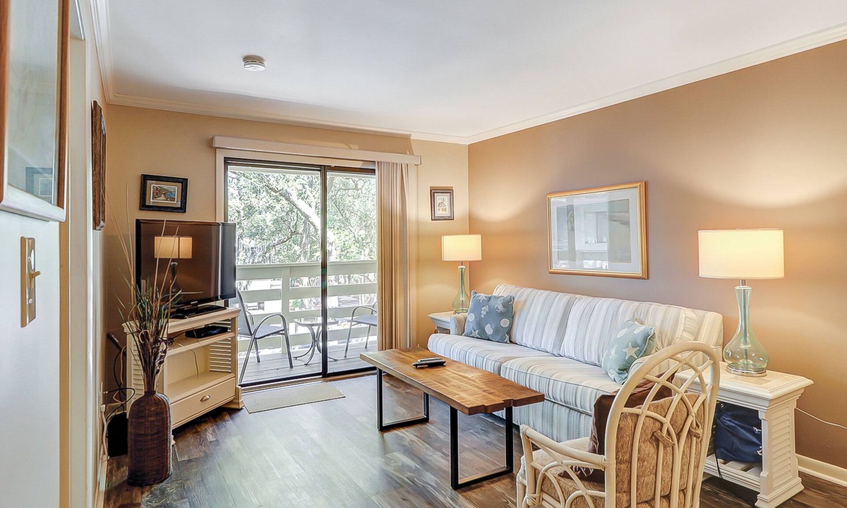 Folly Field Condo | Charming condo with shared pool and tennis - walk to the beach