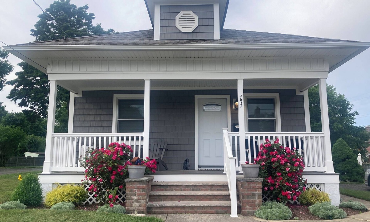Long Branch House | Charming Newly Renovated Home 1 mile to West End Beach