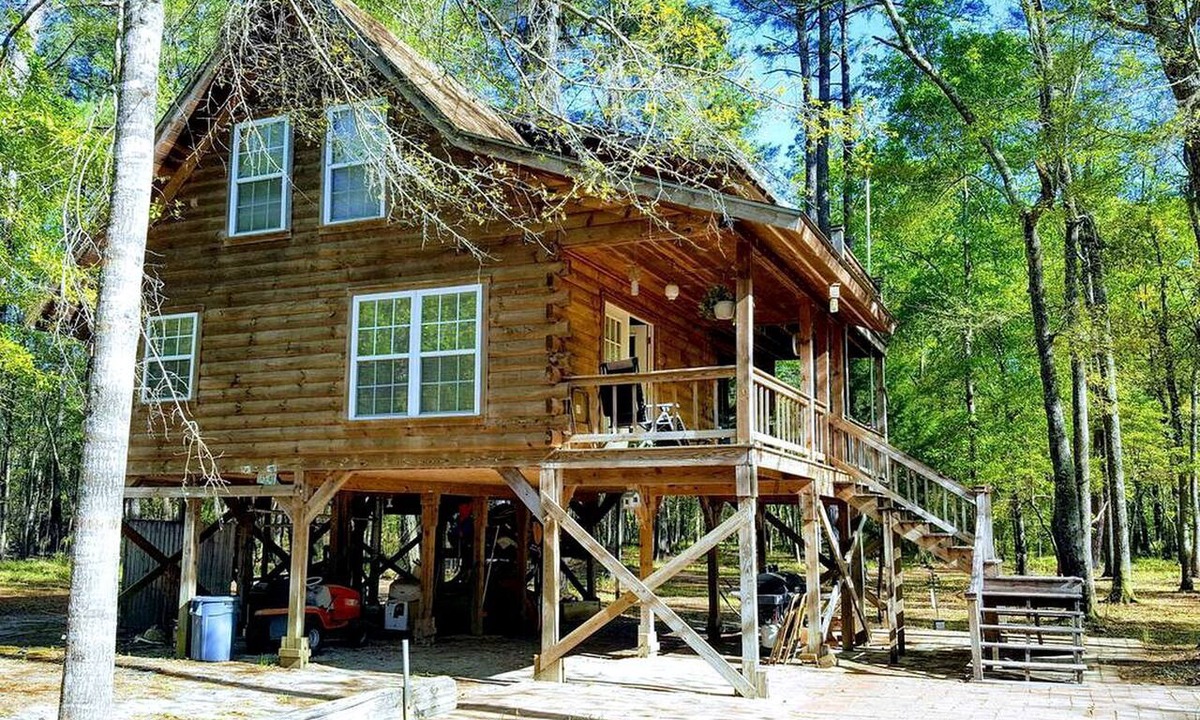 Claxton Cabin | Claxton's Riverfront Family Fun: Cabin Adventures Await