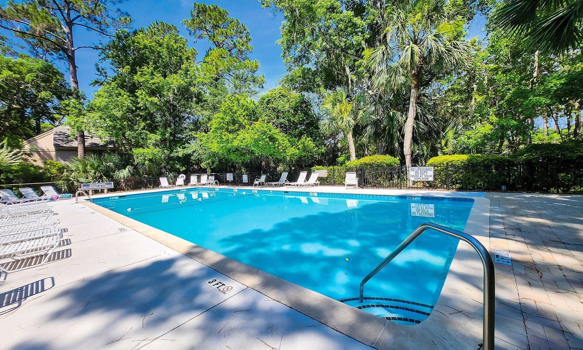Night Heron House | Coastal Comfort at 66 Night Heron – Steps to Beach in Sea Pines - Dog Friendly