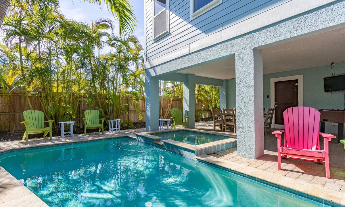 Bradenton Beach House | ༄ Coastal Cove on Anna Maria Island ༄