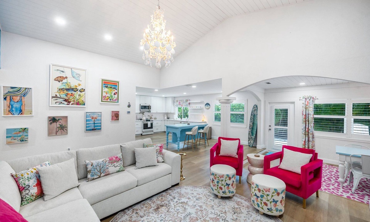 Jensen Beach House | Coastal Escape Near Hutchinson Island