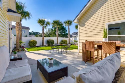 Bluffton House | Coastal Home w/Yard < 1 Mi to Old Town Bluffton!