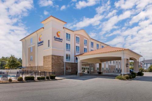 Tifton Hotel | Comfort Inn & Suites Tifton