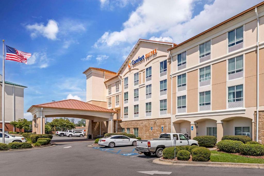 Valdosta Hotel | Comfort Suites Valdosta Mall Area
