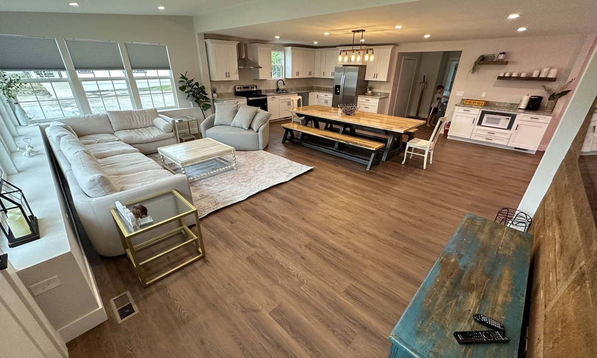 Port Sanilac Cottage | Completely remodeled getaway! Walking distance to beach, restaurants and bars