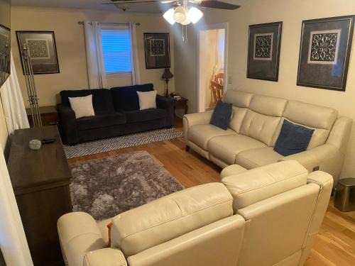 Sylvester House | Country Cottage