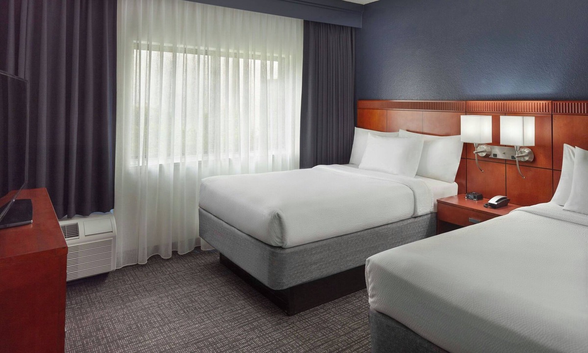 Tallahassee Hotel | Courtyard by Marriott Tallahassee Downtown/Capitol