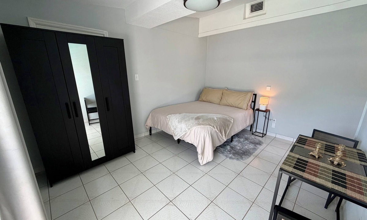 Greater Northdale Apartment | Cozy 1-bedroom private studio in phenomenal Carrollwood Tampa