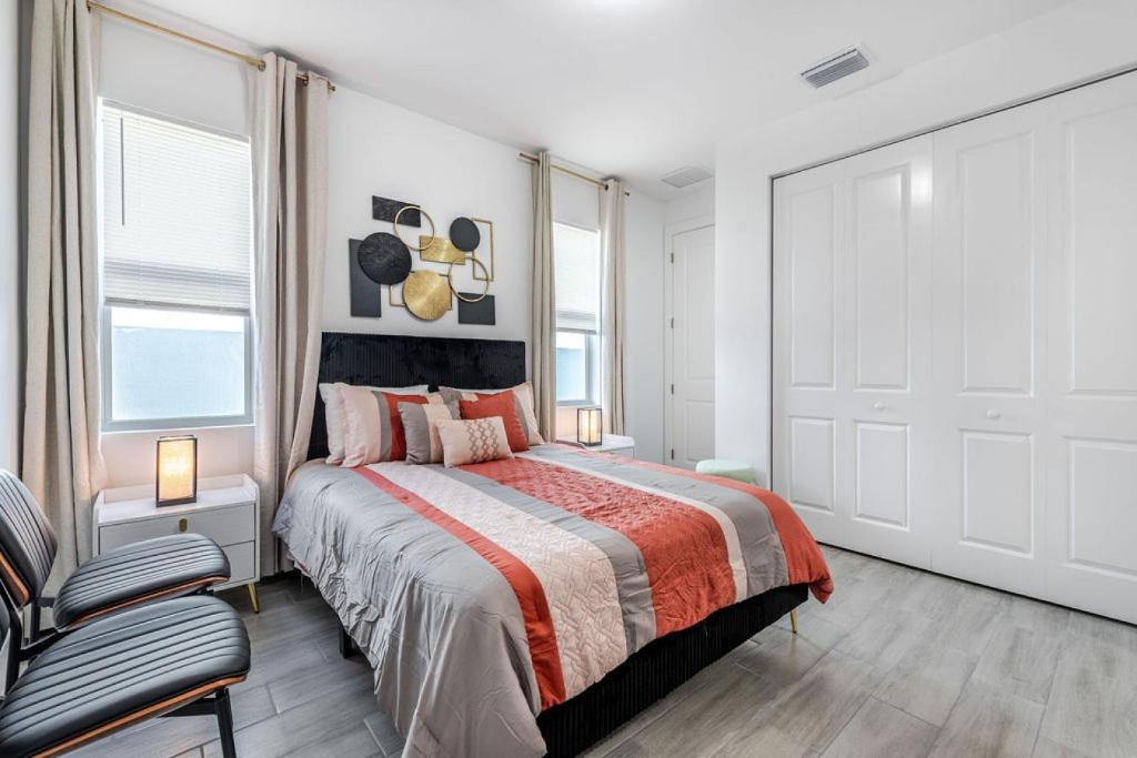 Westgate House | Cozy and Fully Equipped Studio in West Palm Beach