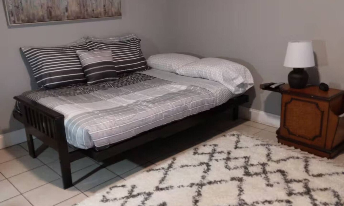 Clearwater Apartment | Cozy Clearwater Suite - Serene w/Private Entry