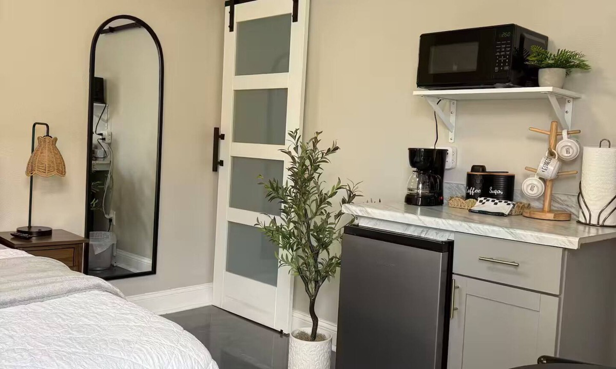 Meadow Woods Apartment | Cozy Retreat in Orlando.