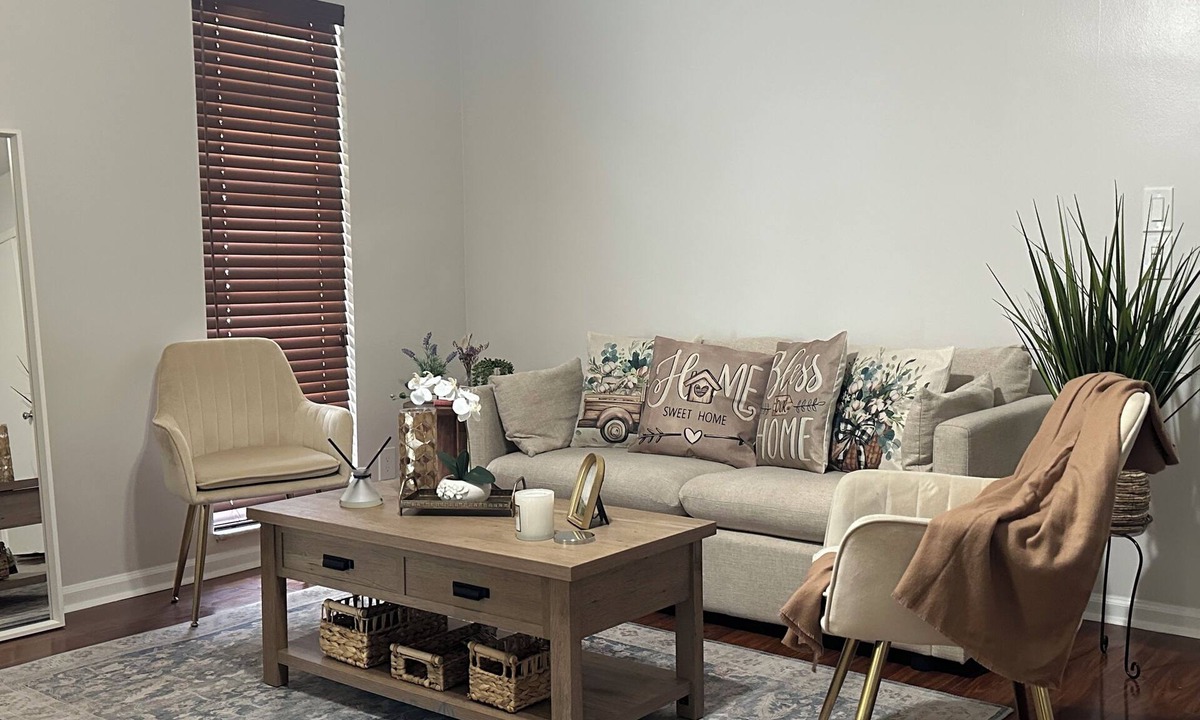 Plantation Apartment | Cozy studio in peaceful Plantation with AC, WiFi