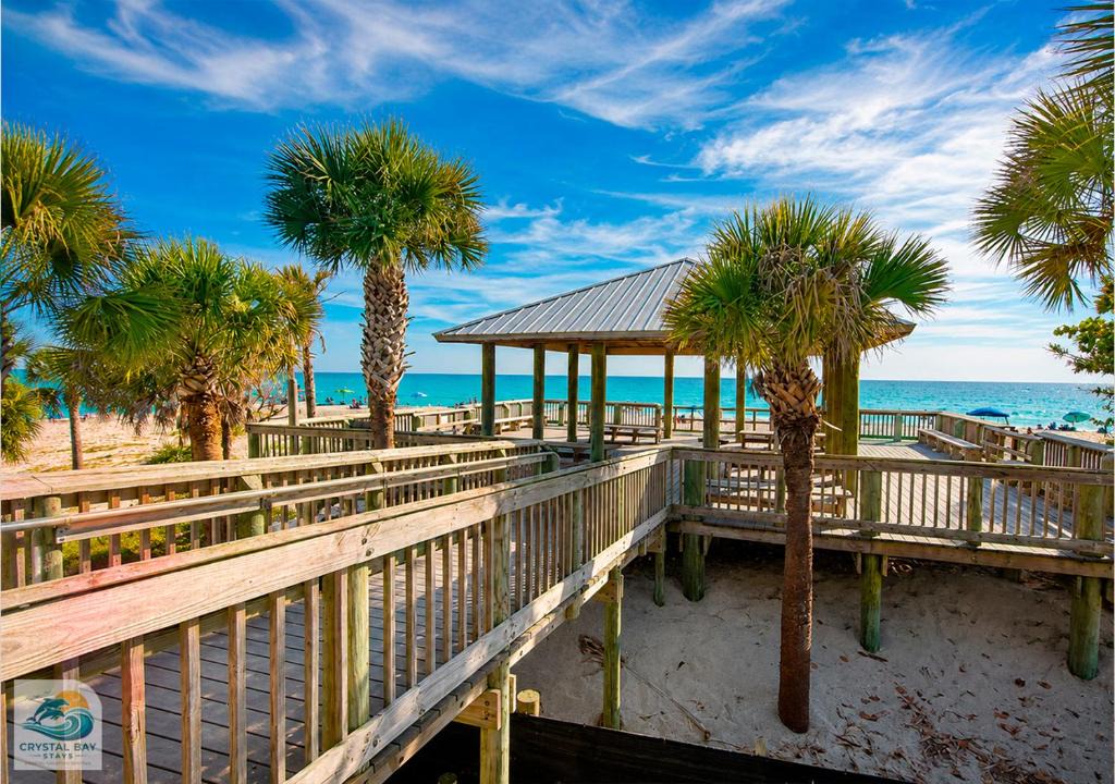 Englewood South Apartment | Crystal Bay Stays a stylish 2BR 2BA coastal getaway to 7 min to drive to Beach
