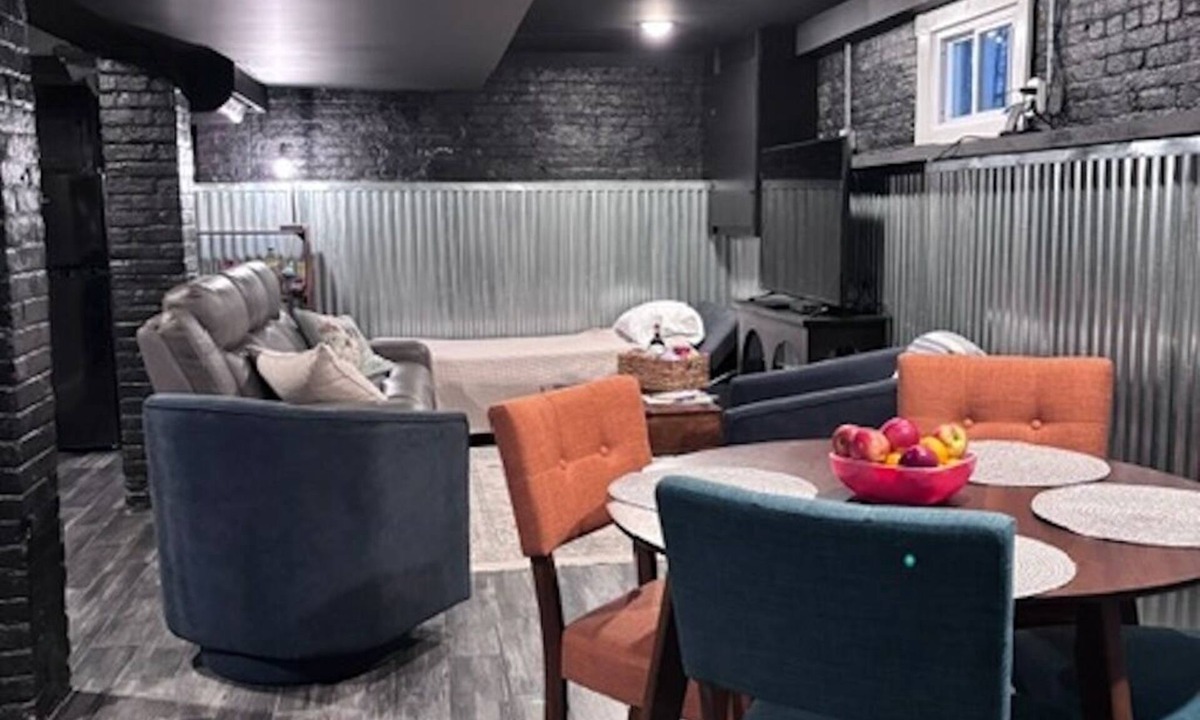Jersey City Apartment | Cute, new, cozy 1-bedroom suite with private entrance and Hot Tub, close to NYC