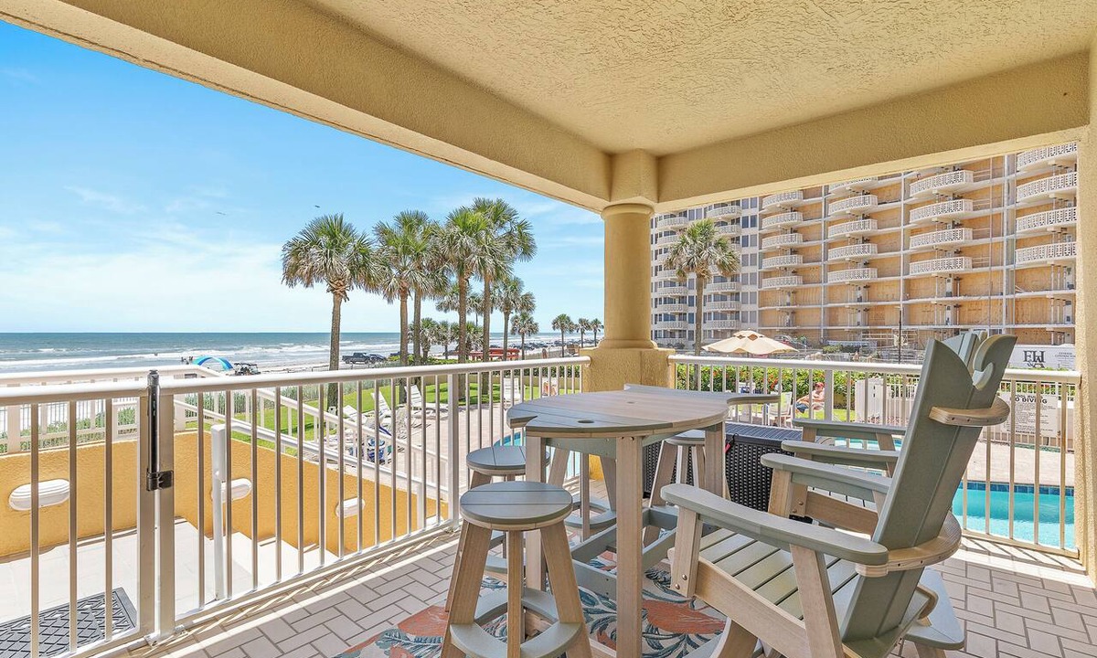 New Smyrna Beach Condo | 🏖️Direct Ocean Views-Private Stairs to Beach + Pool-Atlantic Villas 101🏖️