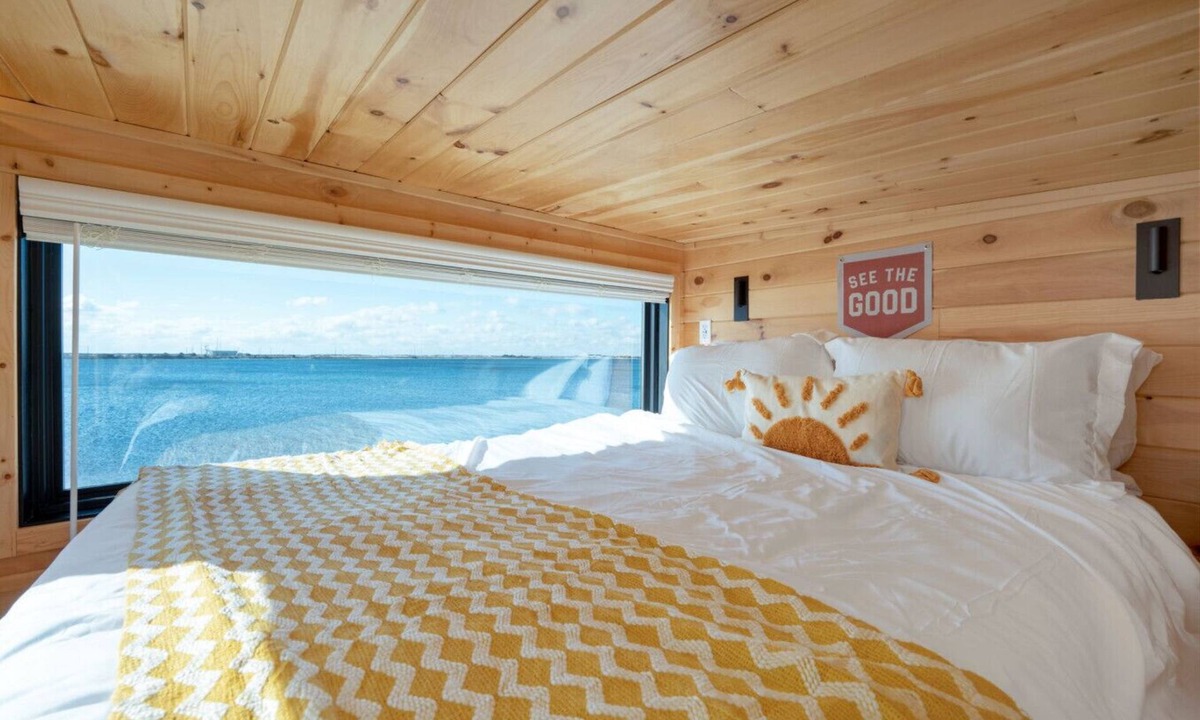 Mary Esther Cabin | Direct Waterfront Cabin | Sunset Views | #3