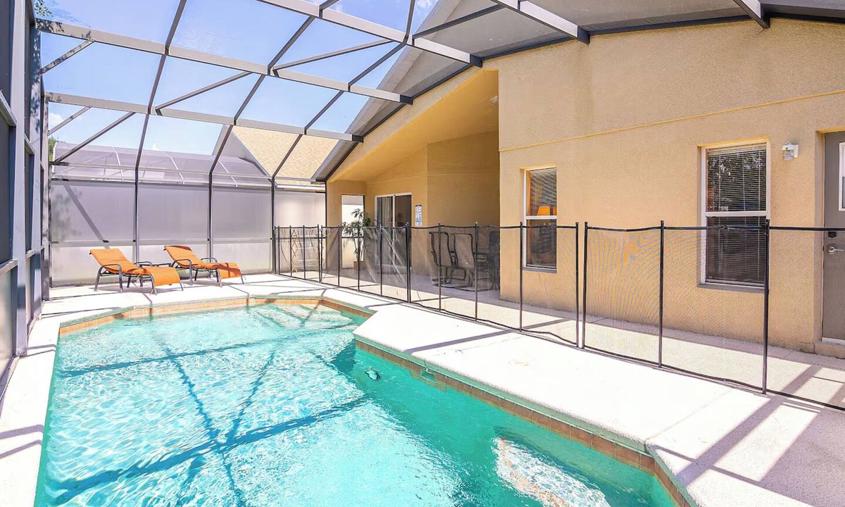 Kissimmee House | Disney Area Vacation Home Private Pool Family Resort Minutes to Parks