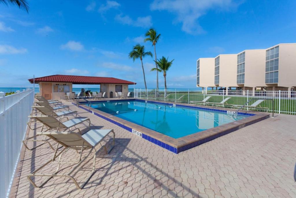 Bonita Springs Apartment | Dolphin Way A-201 - Monthly Condo