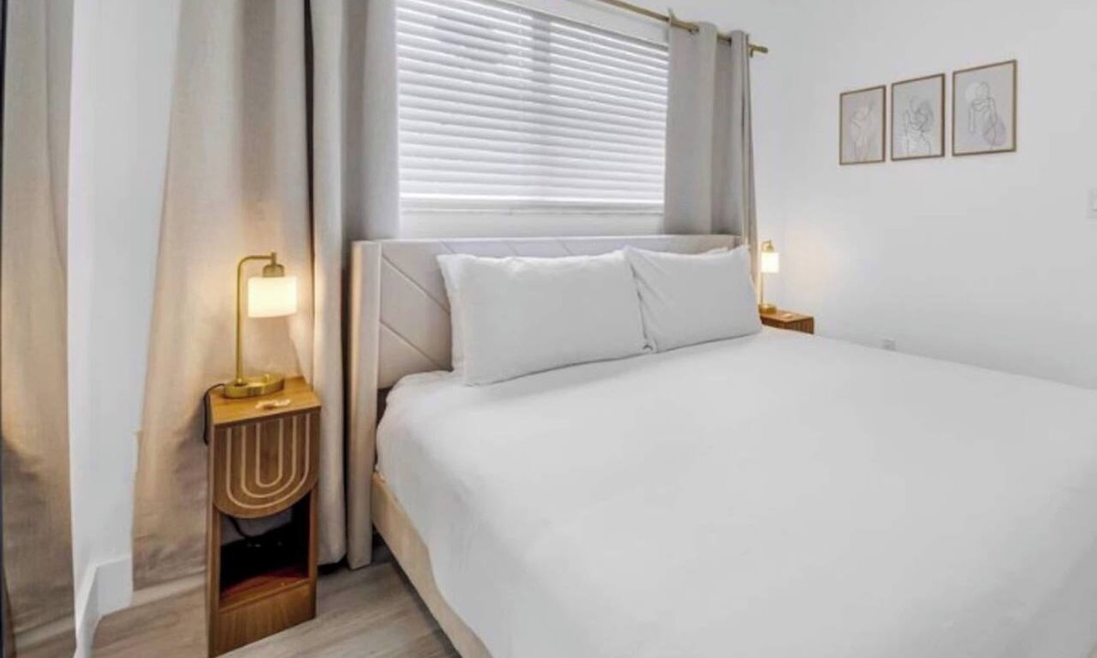 Coral Way Apartment | Easy Does It - Cozy 1BR Near Coral Gables