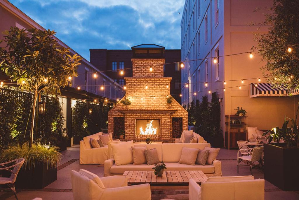 Charleston Historic District Hotel | Emeline