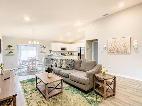 Auburndale House | Encanto At Auburndale