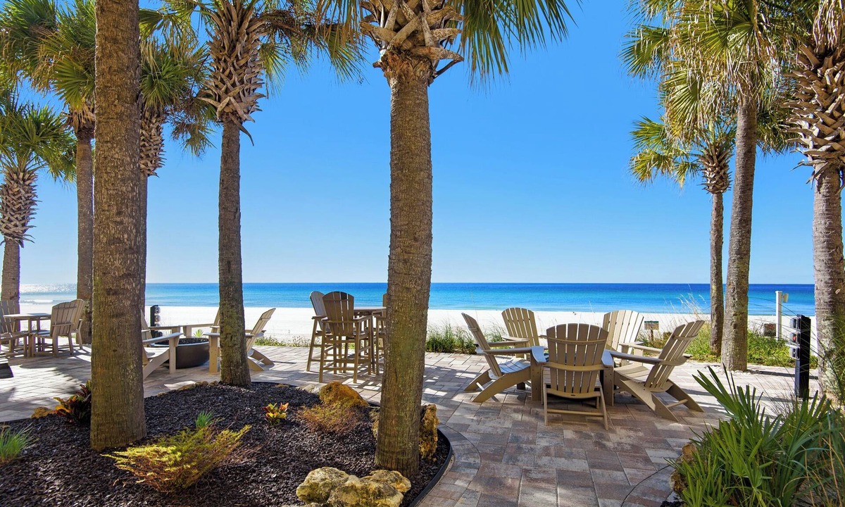 Panama City Beach Condo | Escape to Stunning Beach Front Views! Calypso Penthouse & Walk Over to Pier Park