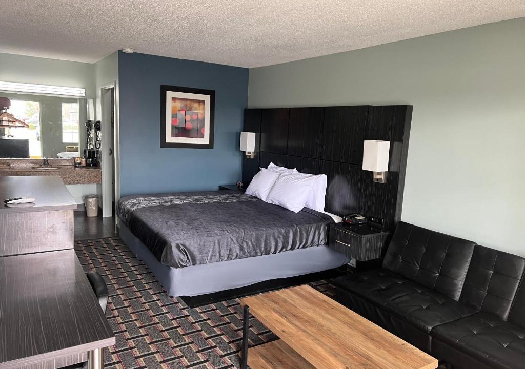 Pelham Hotel | Executive Inn