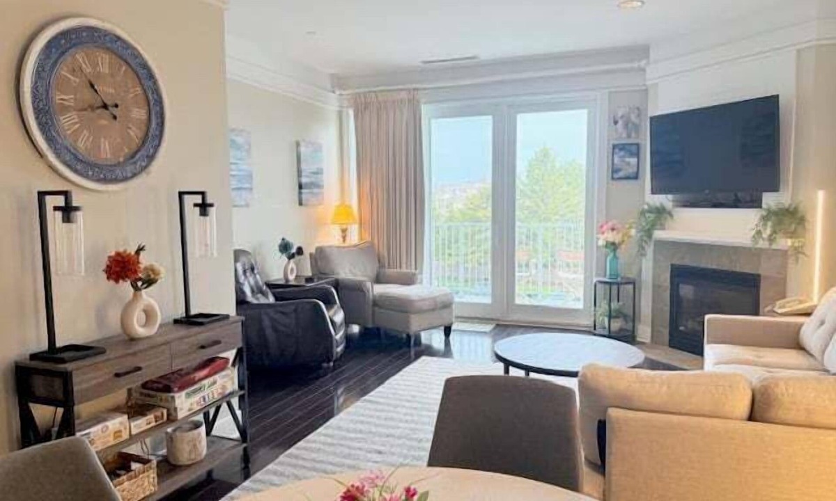 Bay Harbor Condo | Experience luxury in Maritime Suite 209, Bay Harbor, with 2 beds and stunning amenities.