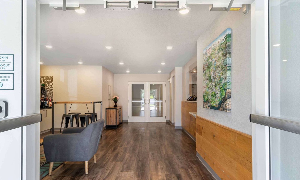 Clearwater Hotel | Extended Stay America Select Suites - Clearwater
