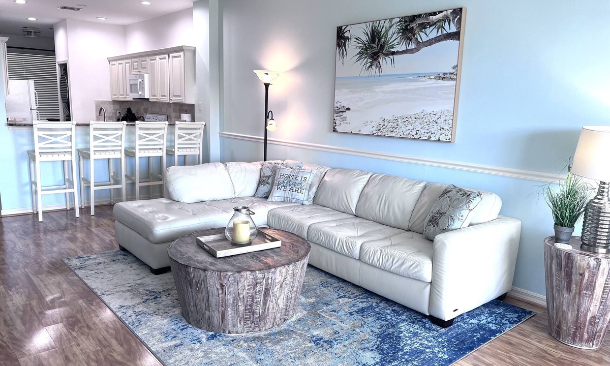 Naples Condo | Family Friendly Condo at Lely Golf Resort Discounted golf & preferred tee times!