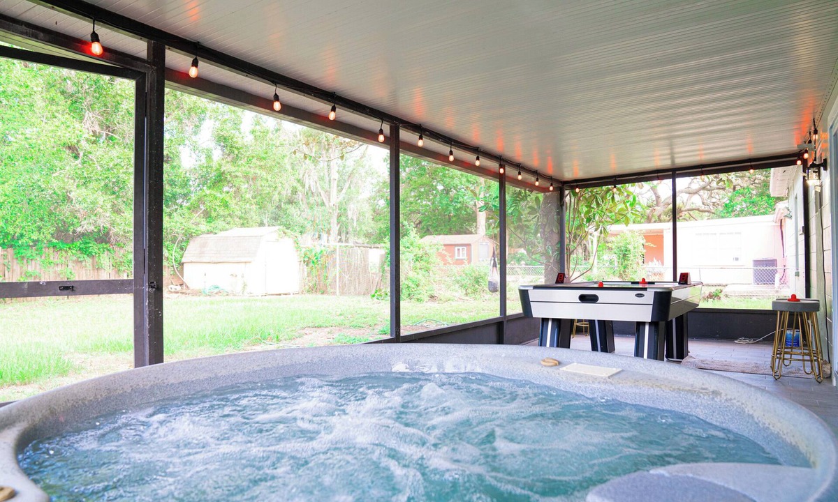 Forest Hills House | Family Home Tampa