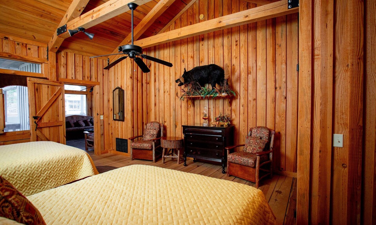 Swainsboro Cottage | Flat Creek Lodge Boar Hog Cottage 1 hr 15 min form Augusta National