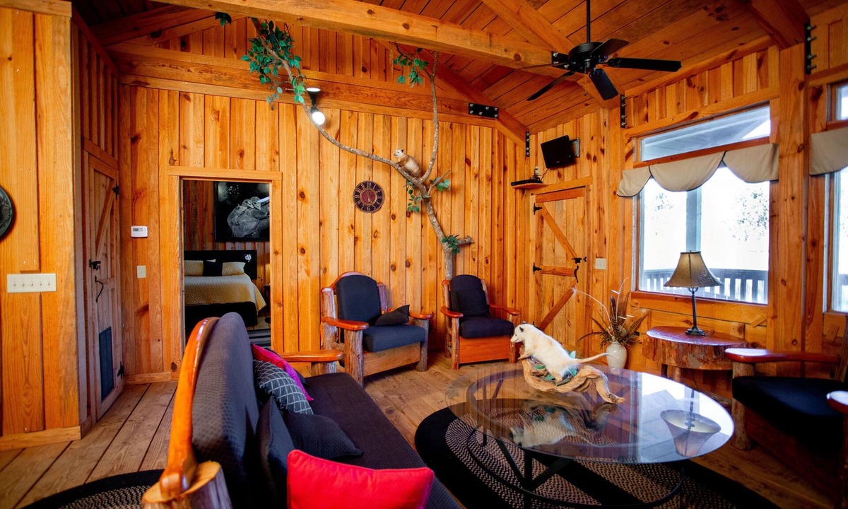 Swainsboro Cottage | Flat Creek Lodge Possum Cottage 1 hr 15 min form Augusta National
