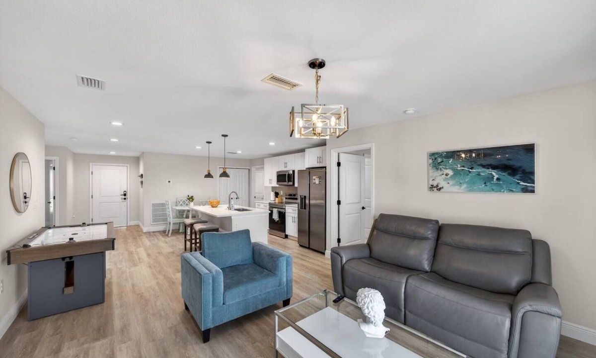 Englewood East House | Fresh 3BR Home, Peaceful Stay