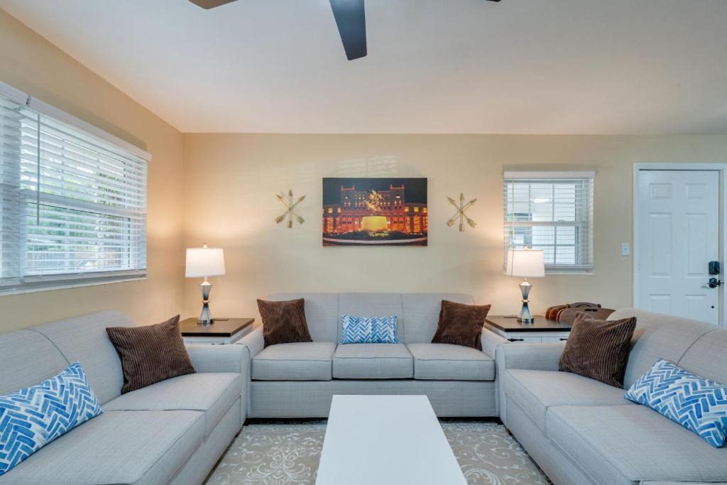 Tallahassee House | FSU Seminole SpearIt House