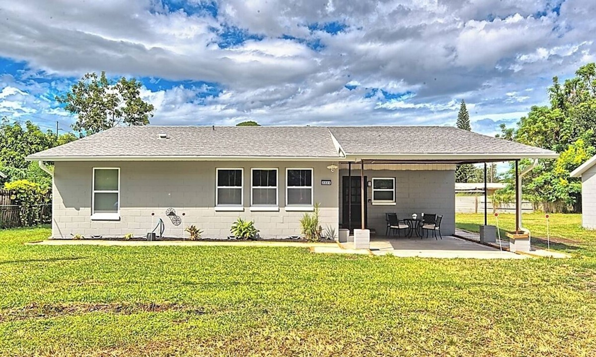 Oak Ridge Apartment | Fully Private Suite with Private Entrance. Near MCO, Parks, Hospitals & Shopping