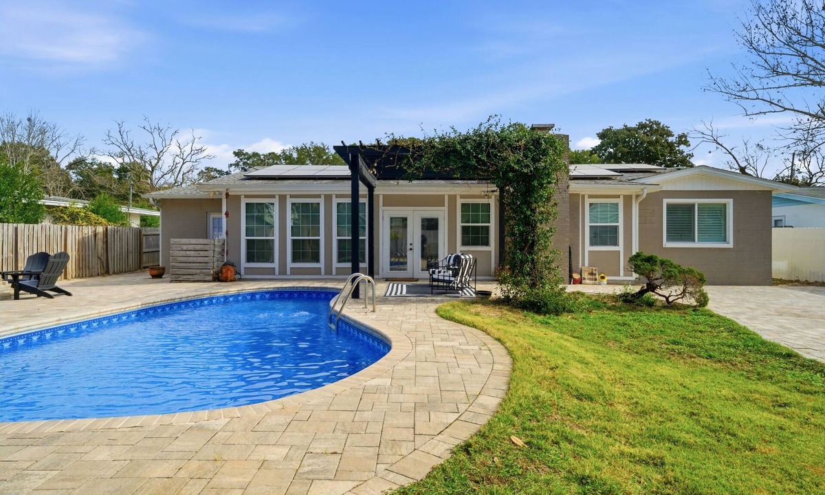 Fort Walton Beach House | FWB Waters Retreat Min to DT, Boat Ramp, & Beach