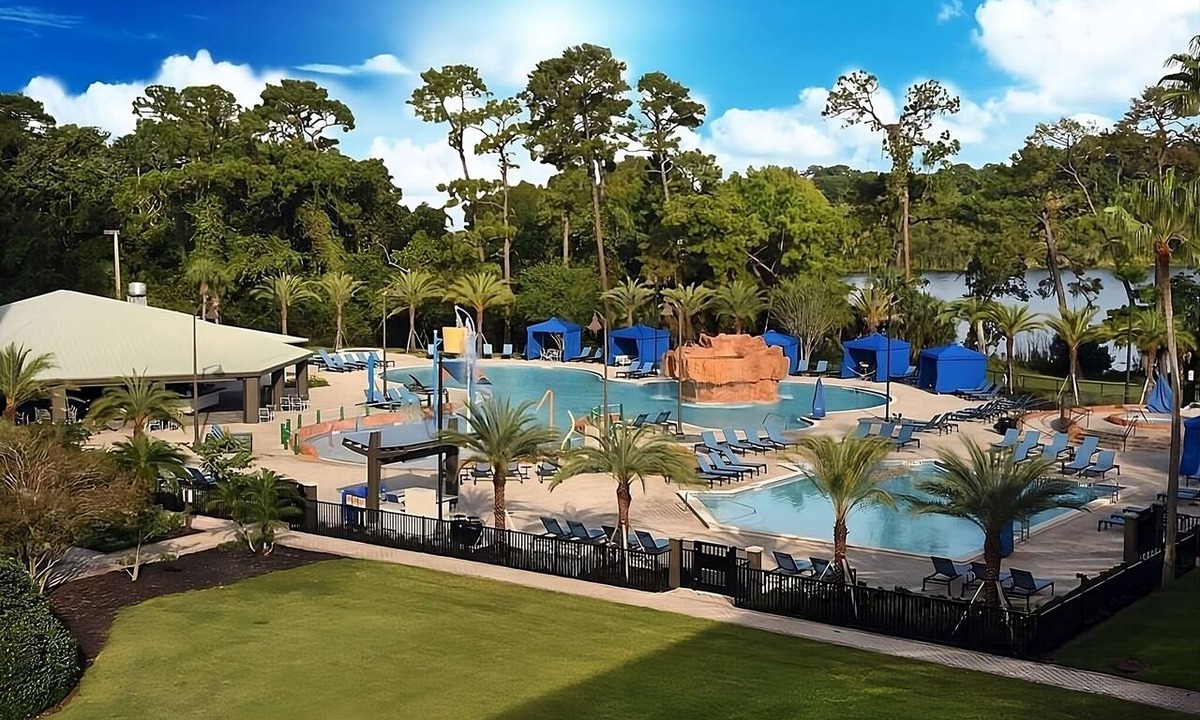 Lake Buena Vista Hotel | Gateway to Disney Magic: 2 Family Units with Pool Access!Shuttle to Disney-World