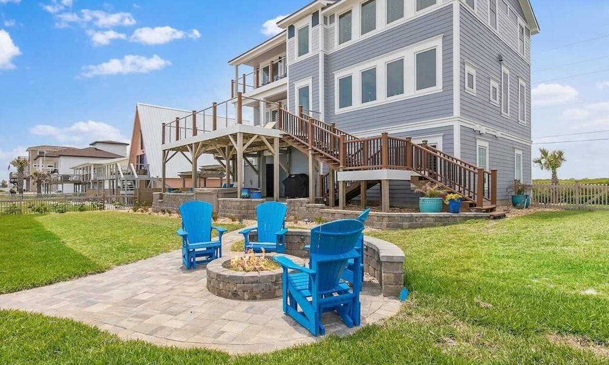 South Ponte Vedra Beach House | Geordie Shore Home, Hot Tub, Fire Pit & Views
