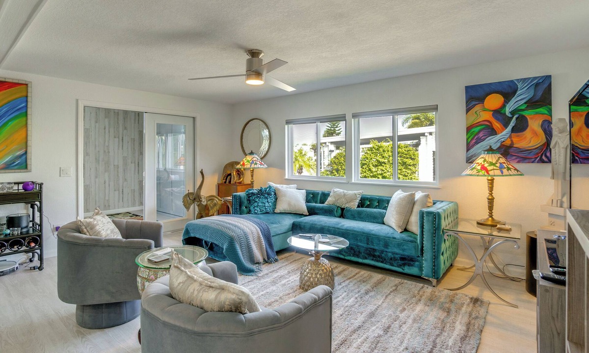 Maple Leaf House | Golf + Pool Days! Extended Port Charlotte Escape